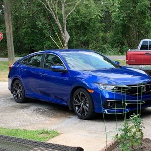 Meet your Posher, Shone